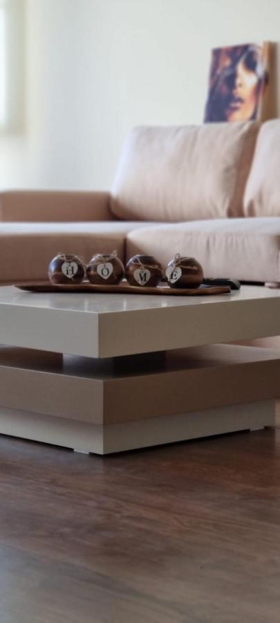New & Great Located Apartment Near Center Tirana Exteriér fotografie